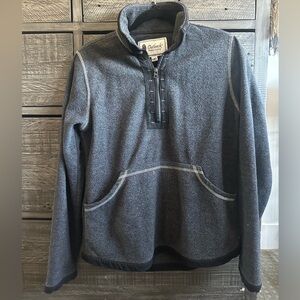 Outback Trading Company women’s pullover sweater